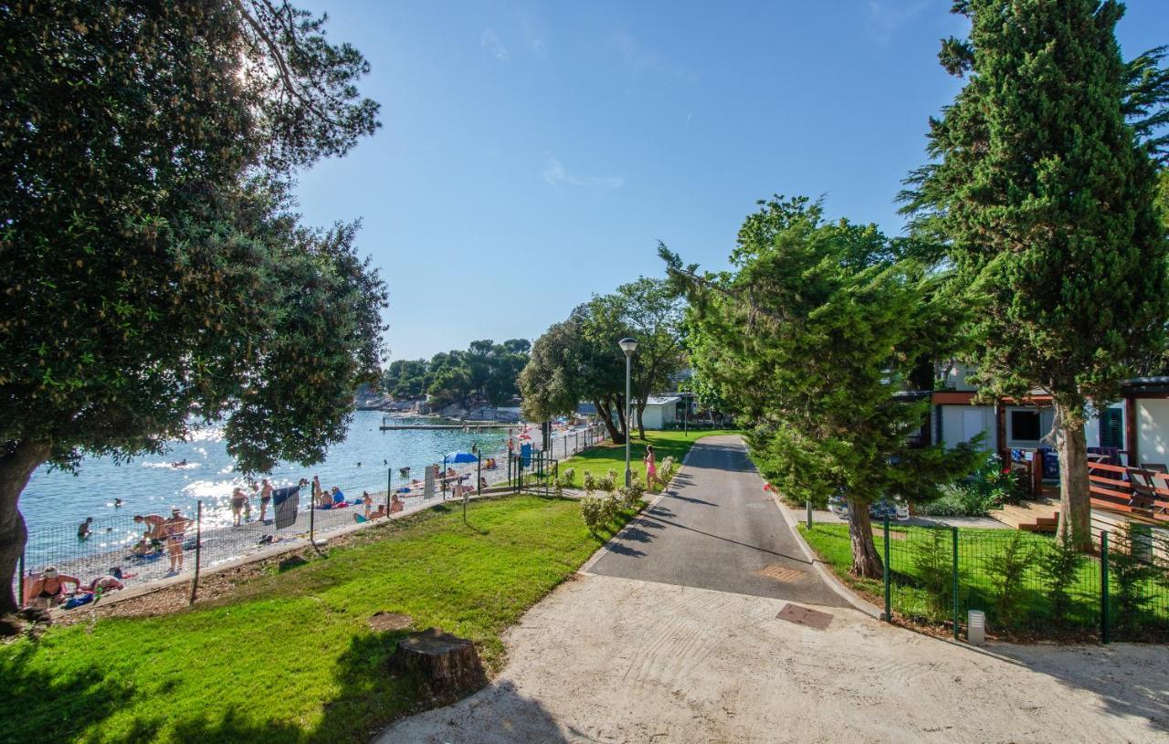 Centinera Deluxe Mobile Homes Banjole Kültér fotó
