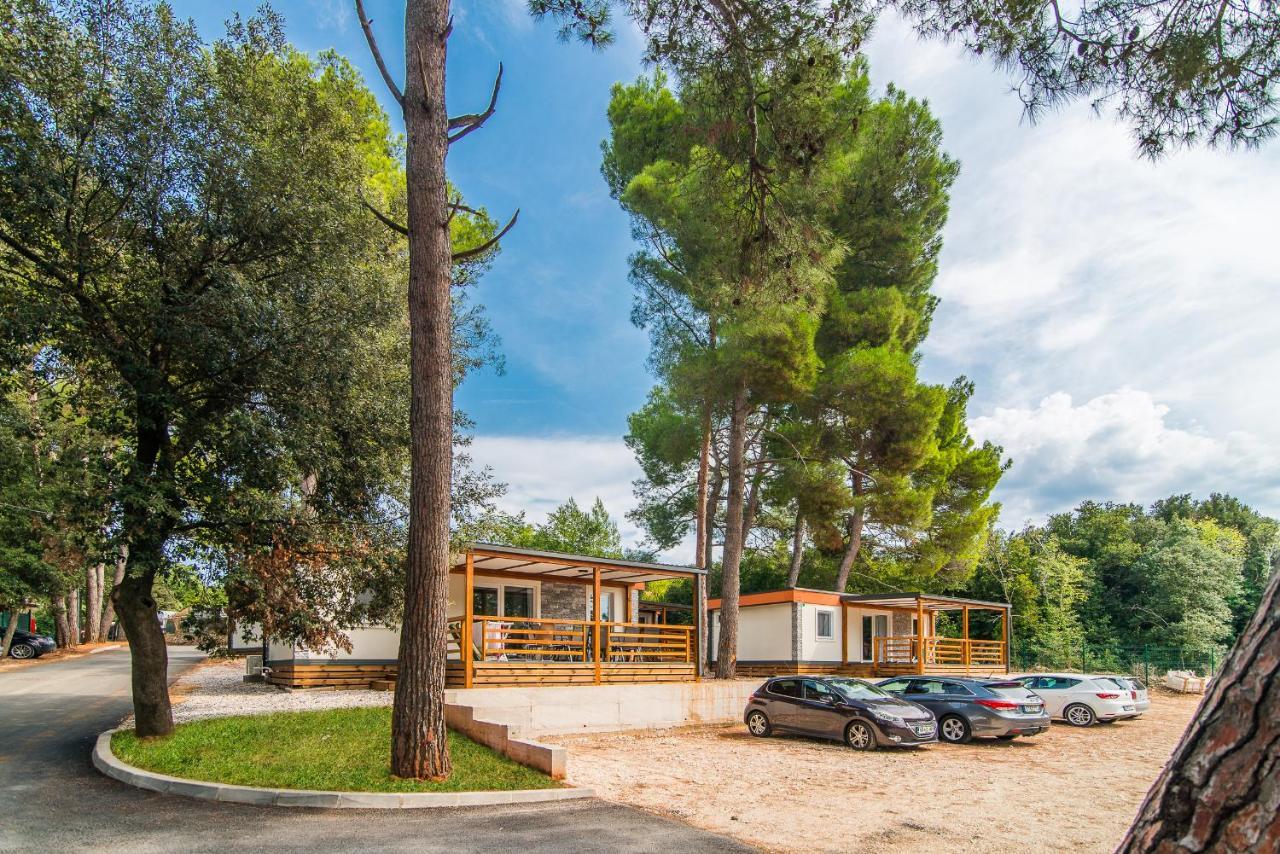 Centinera Deluxe Mobile Homes Banjole Kültér fotó