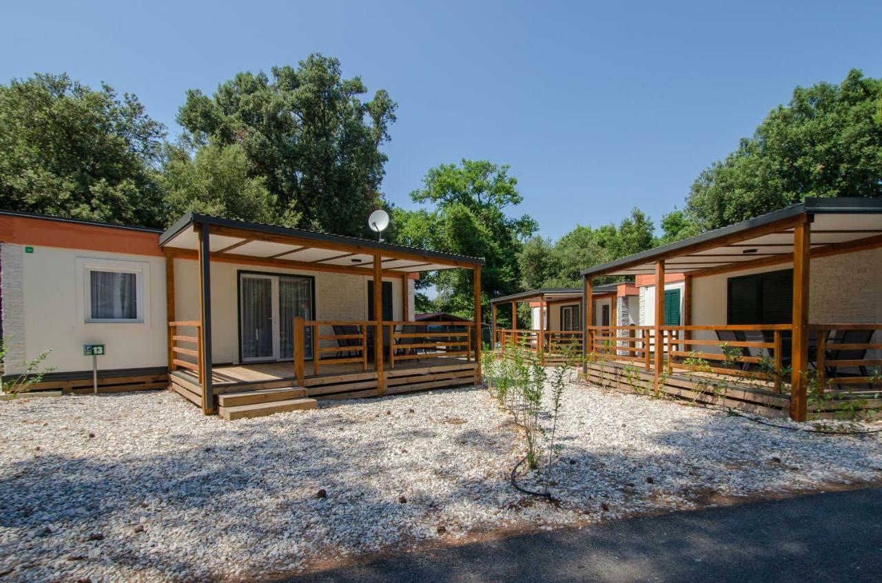Centinera Deluxe Mobile Homes Banjole Kültér fotó